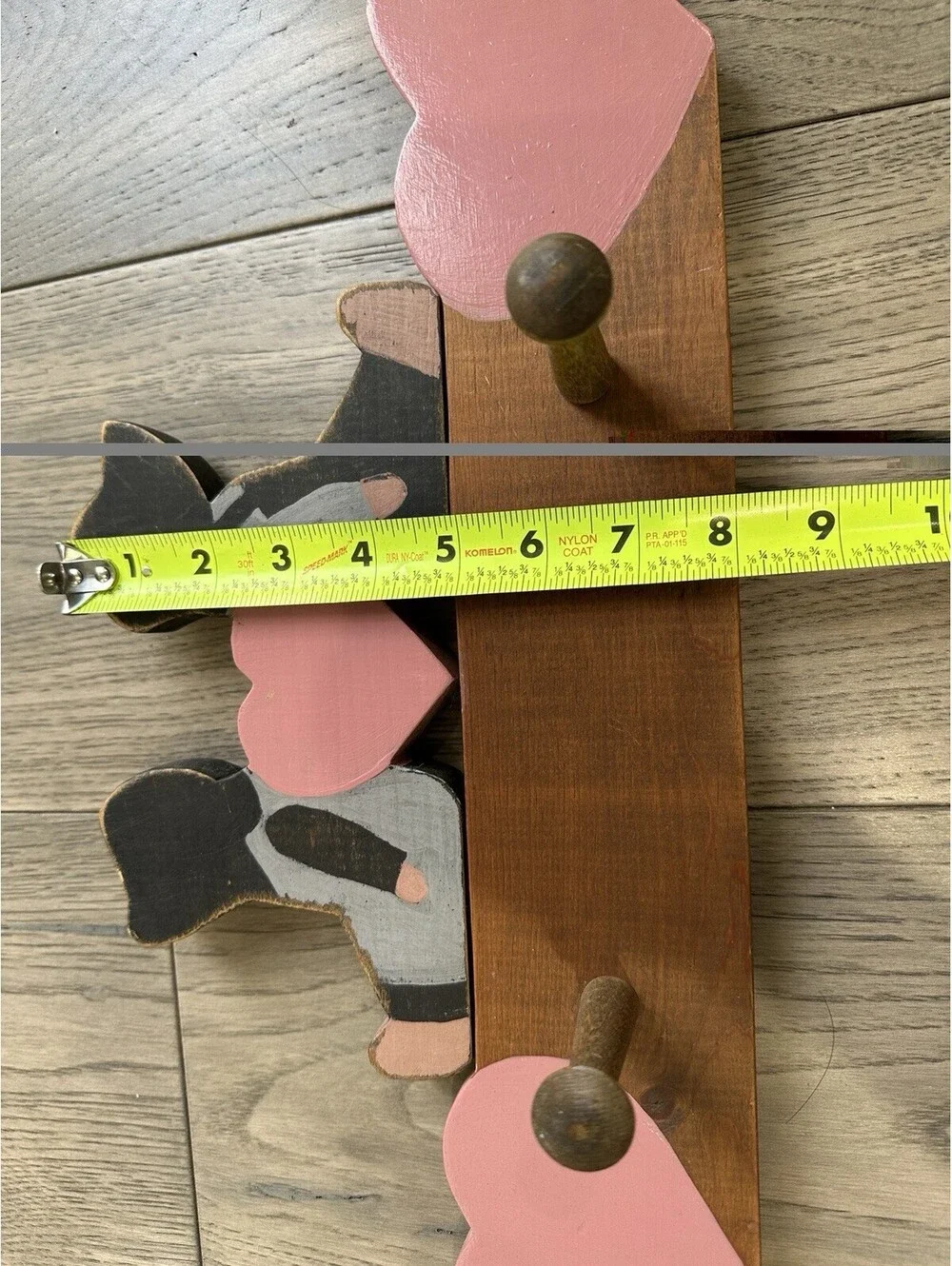 Vintage 1980s/1990s Country Folk Art Wooden Wall Peg Rack Hand Painted Folk Art
